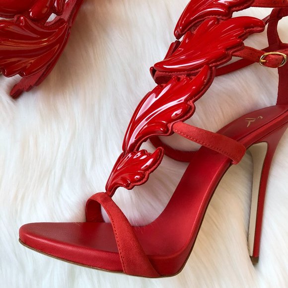 Giuseppe Zanotti Women's Red Coline 110 Wing Sandals Size 38.5 - Picture 8 of 13